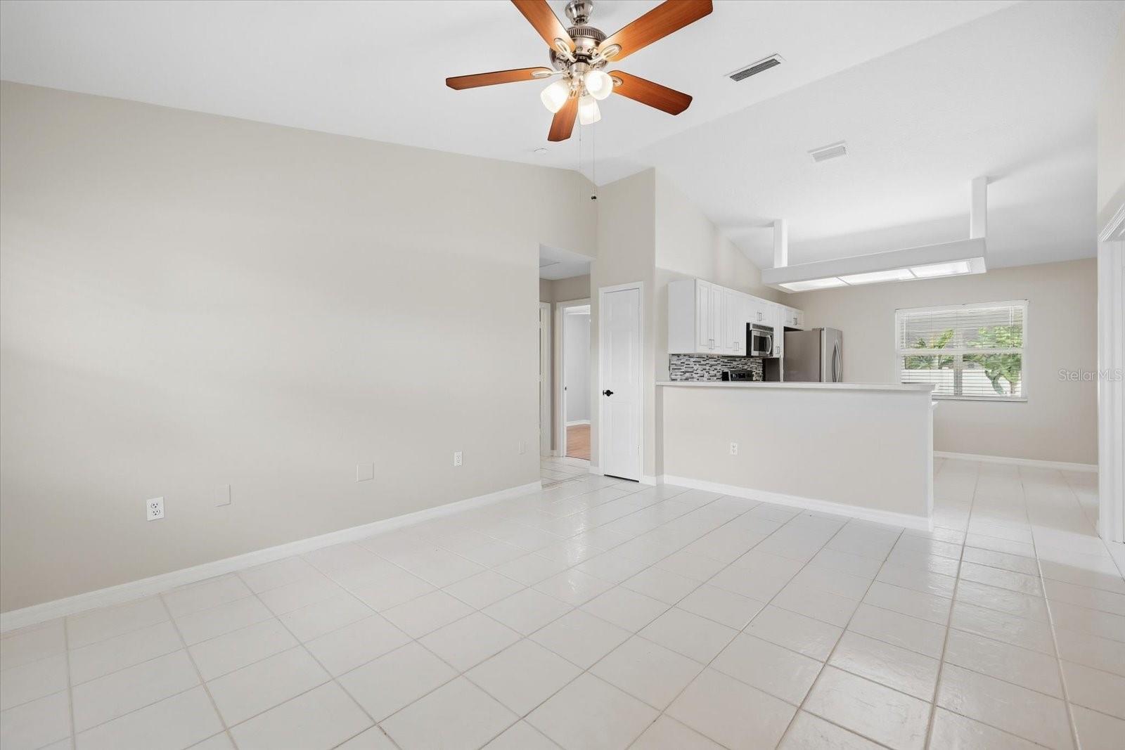 732 NECTAR RD — photo 12