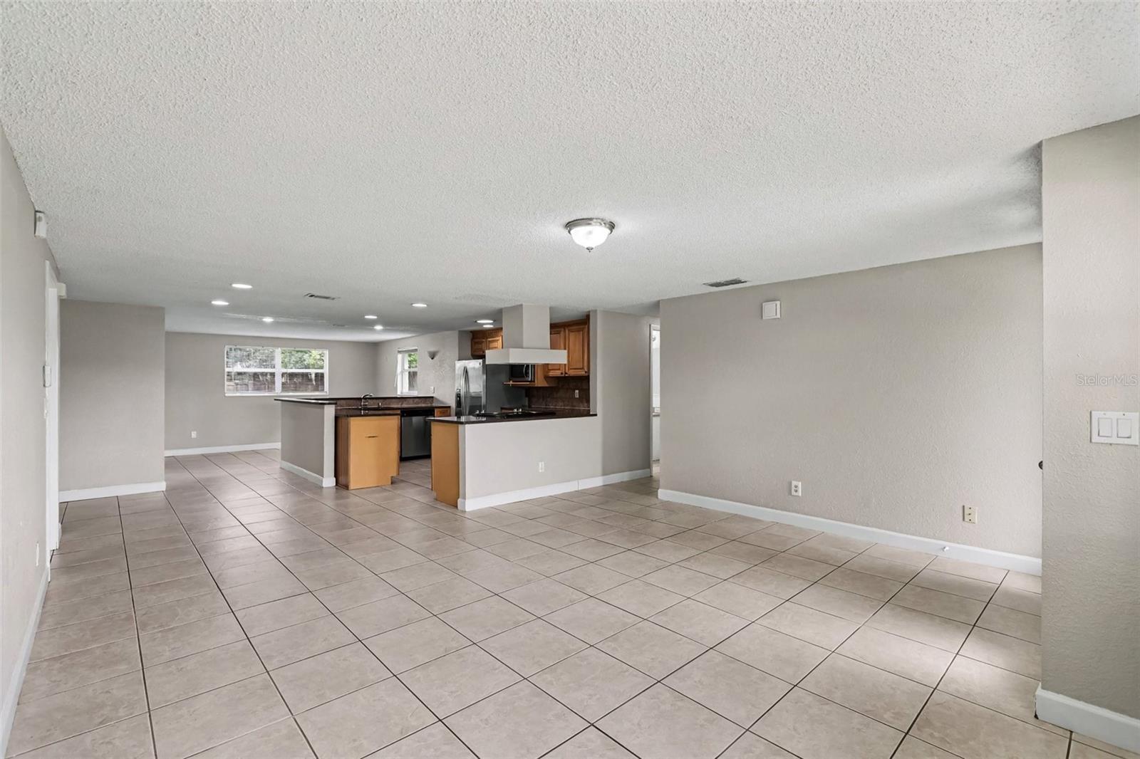 3805 MCINTOSH RD — photo 6