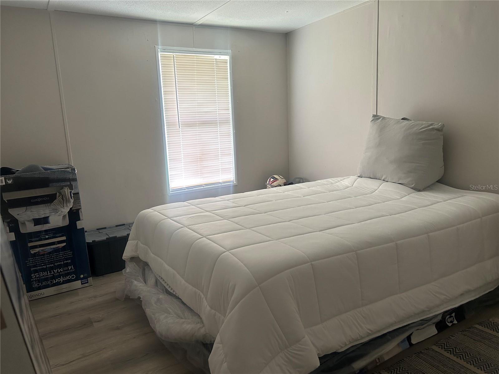 14810 THOMPSON AVE — photo 11