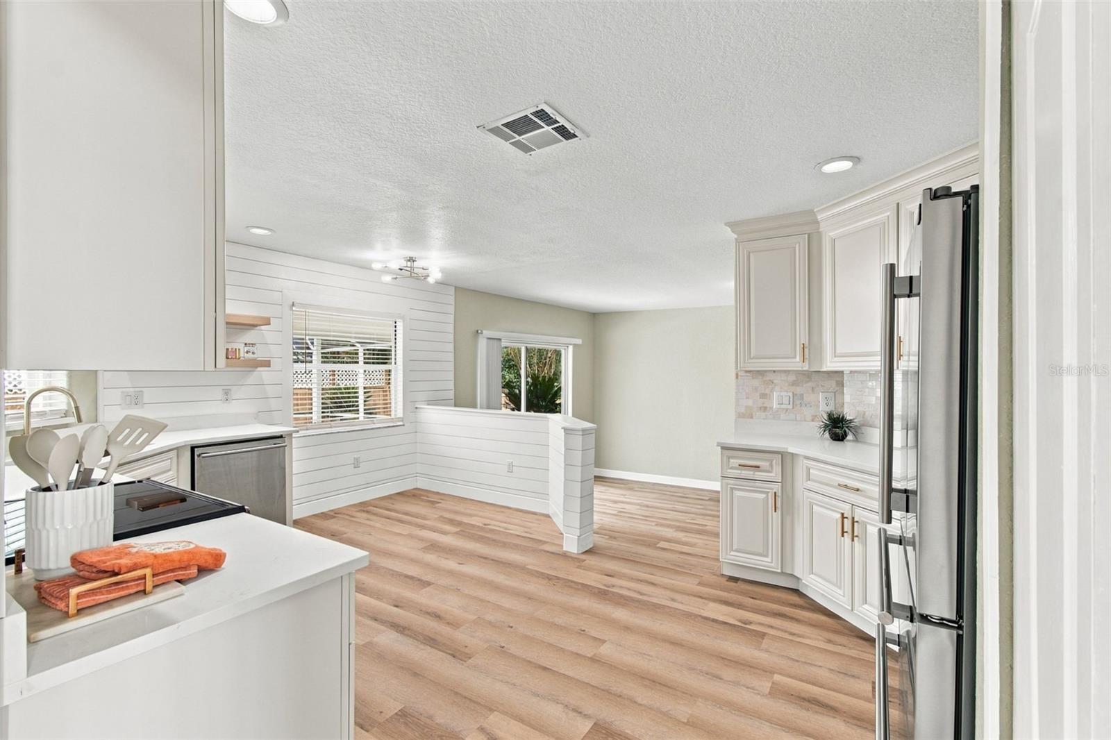3829 COLD CREEK DR — photo 16