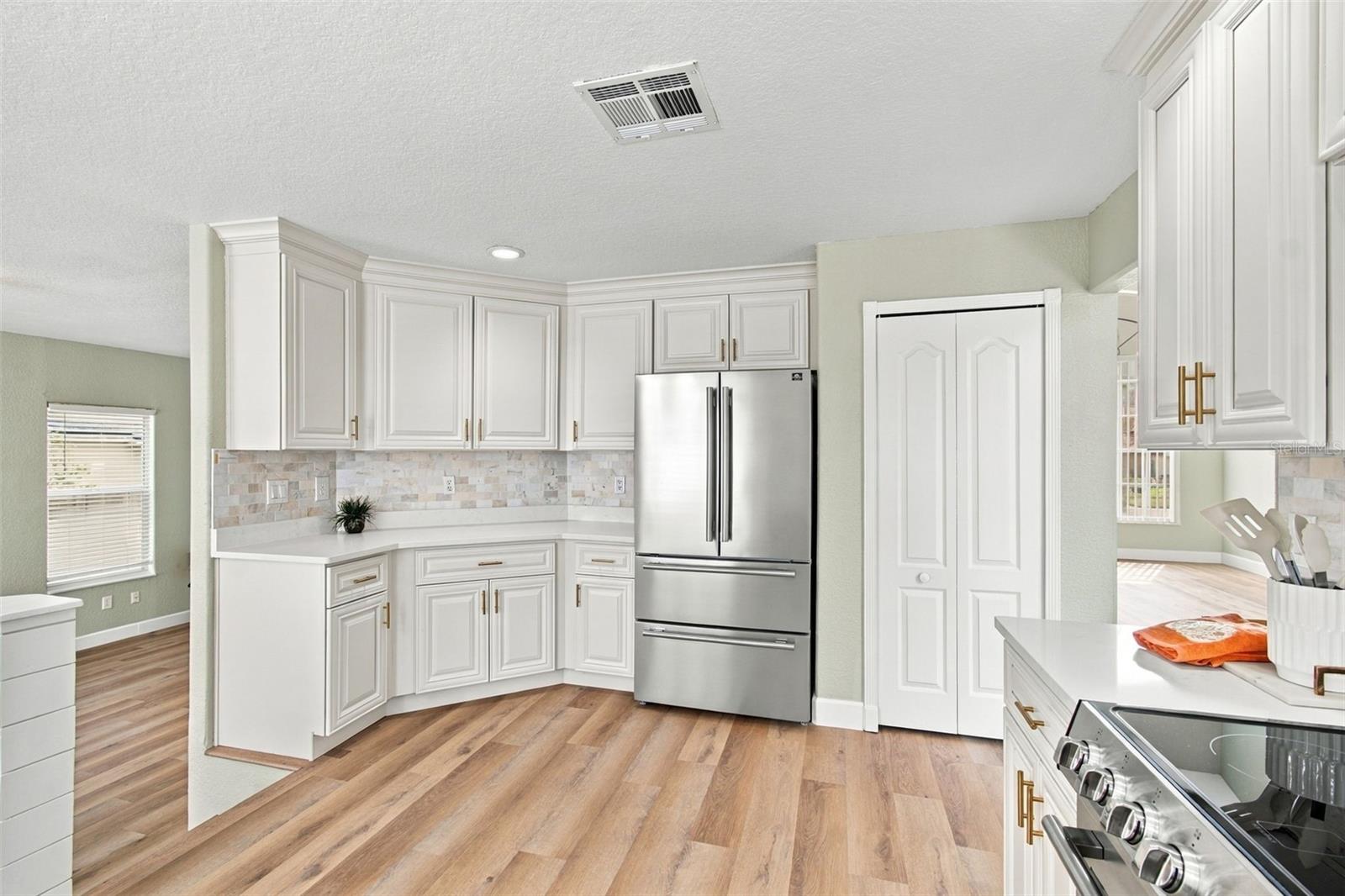 3829 COLD CREEK DR — photo 23
