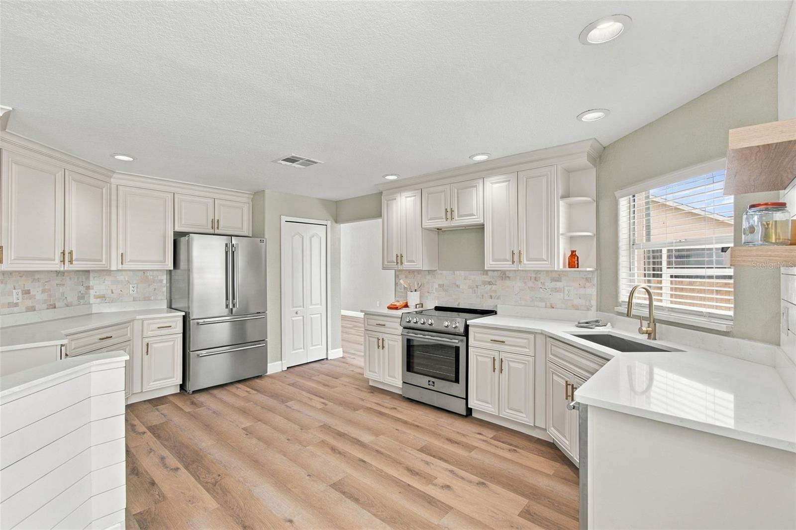 3829 COLD CREEK DR — photo 21