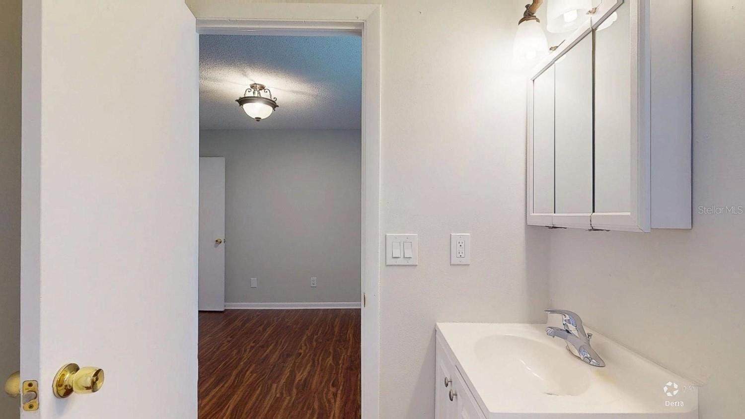 3113 GORDON CT — photo 39