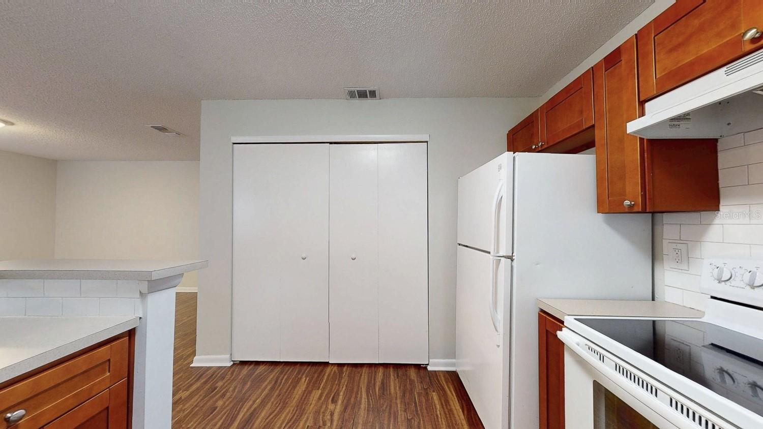 3113 GORDON CT — photo 23