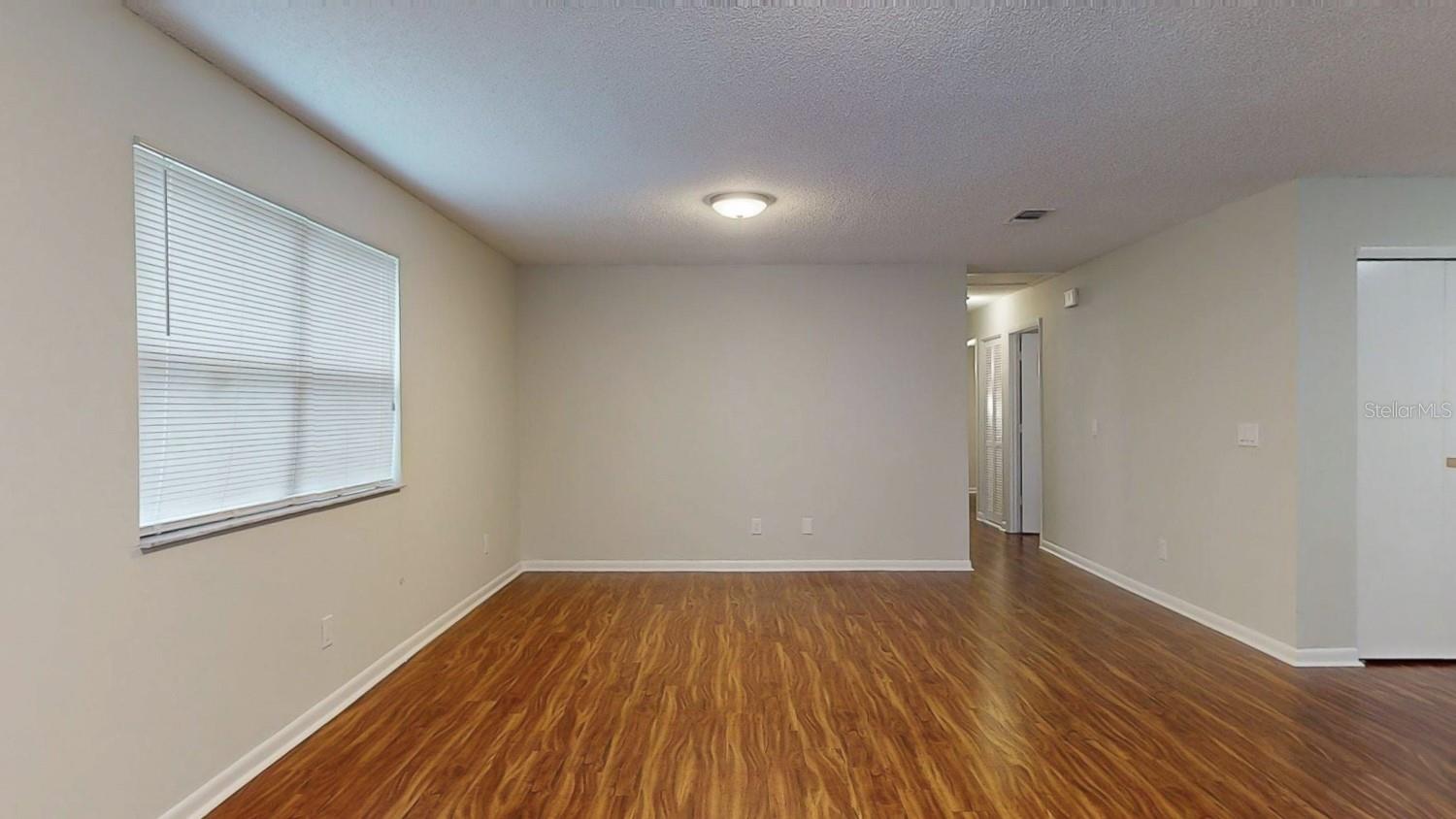 3113 GORDON CT — photo 11