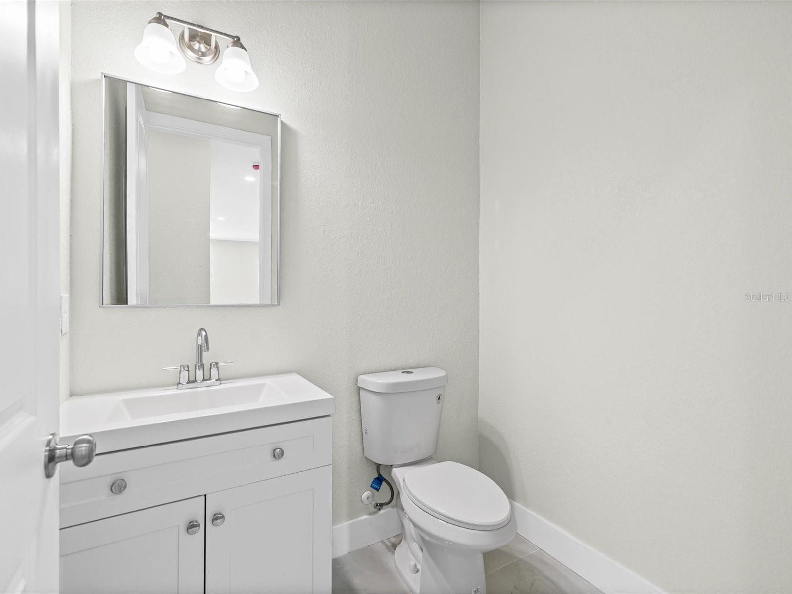 4559 MITCHER RD — photo 28