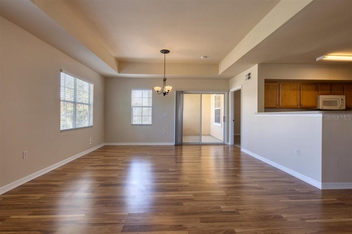 1135 VILLAGIO CIR #205 — photo 7
