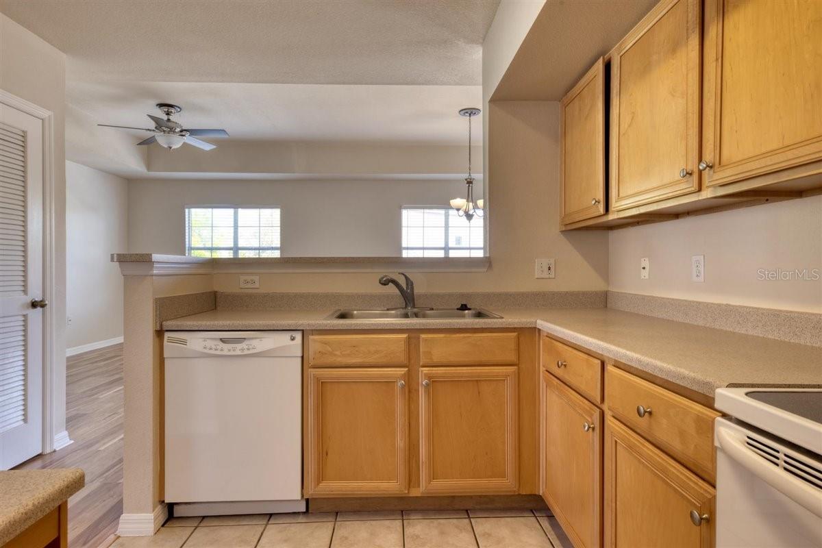 1135 VILLAGIO CIR #205 — photo 13