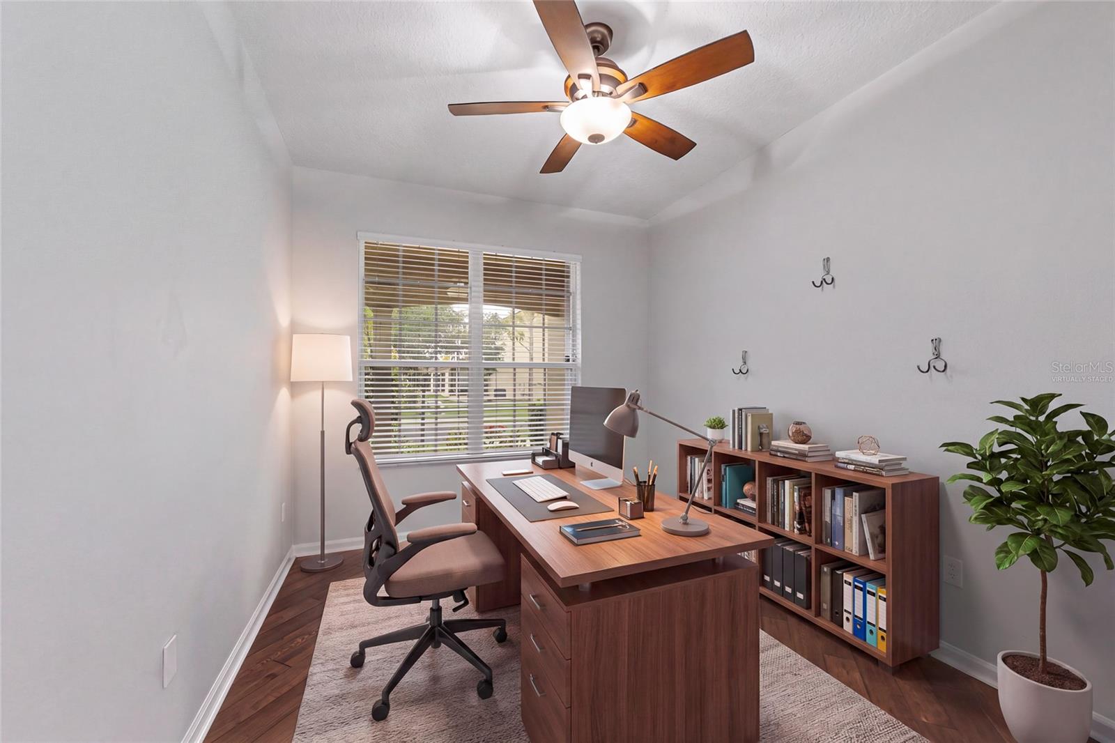 4635 POND RIDGE DR — photo 13
