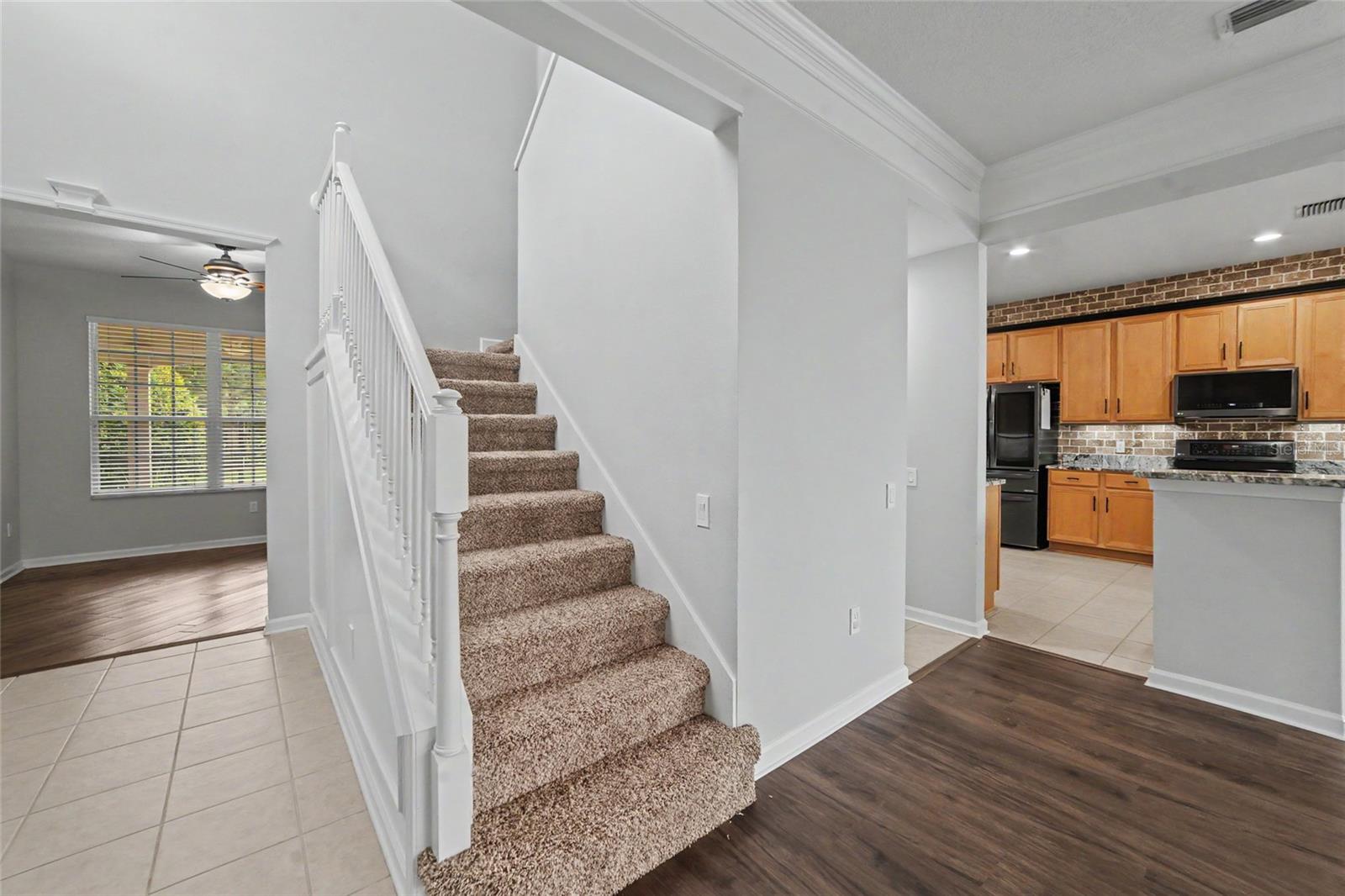 4635 POND RIDGE DR — photo 14