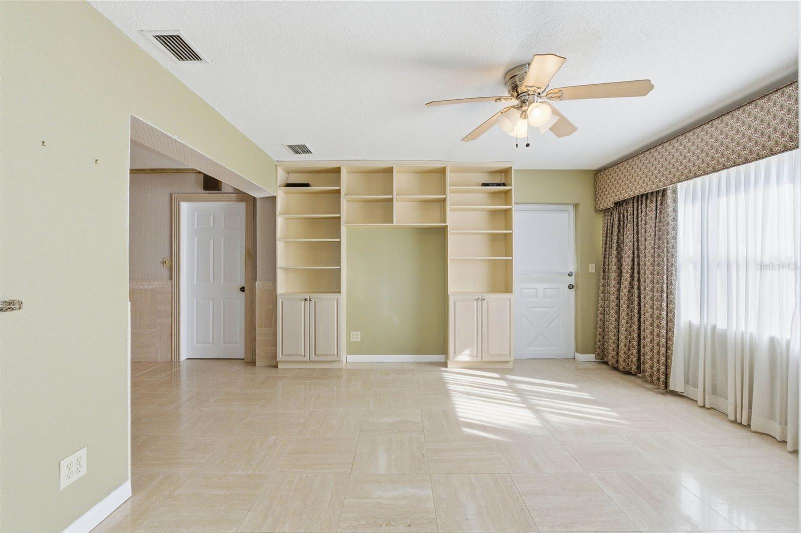 8408 ANNWOOD RD #8408 — photo 14