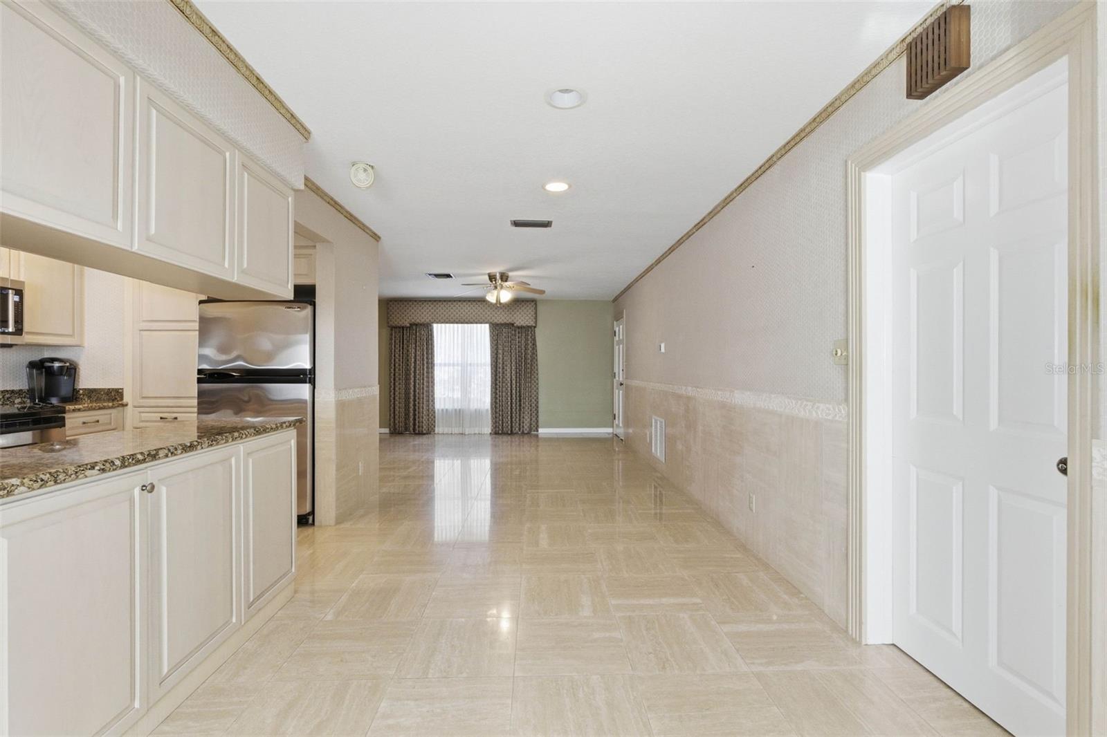 8408 ANNWOOD RD #8408 — photo 9