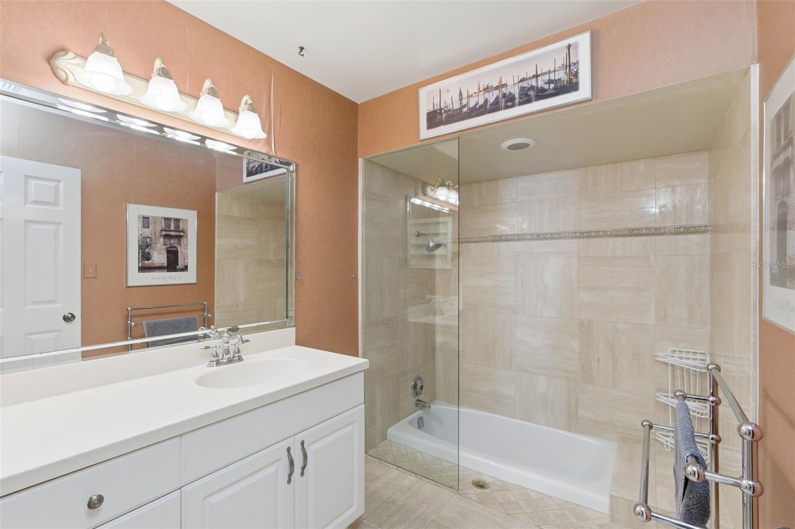 8408 ANNWOOD RD #8408 — photo 21