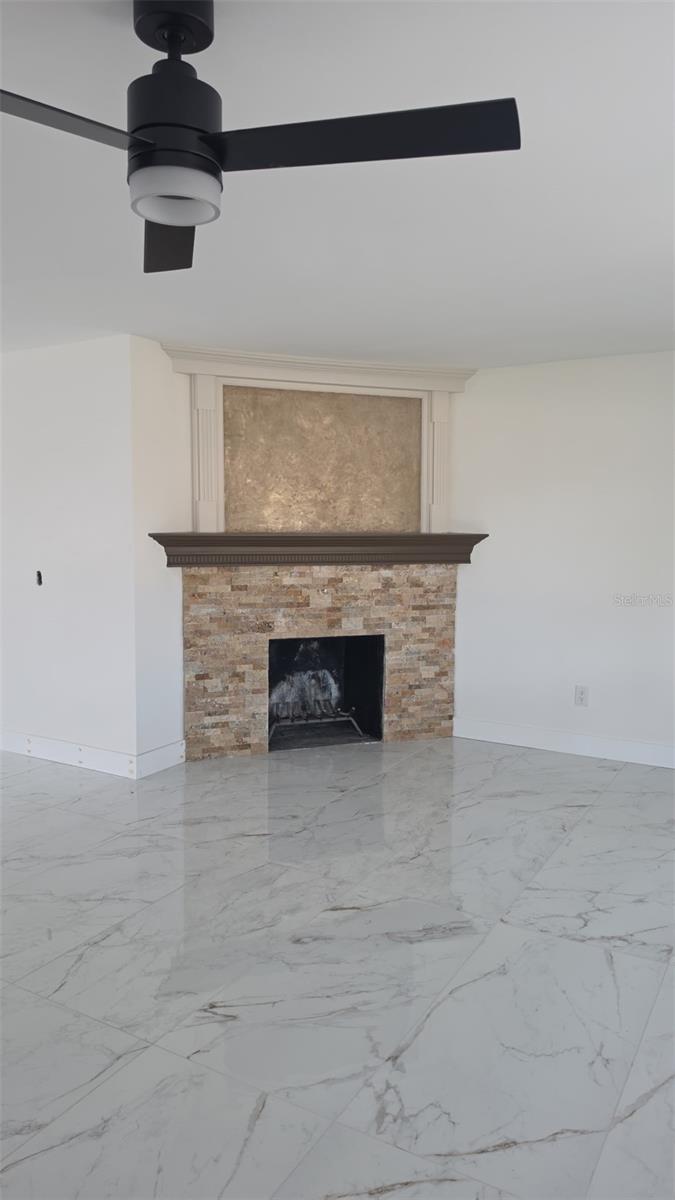 4151 BELLE VISTA DR — photo 2