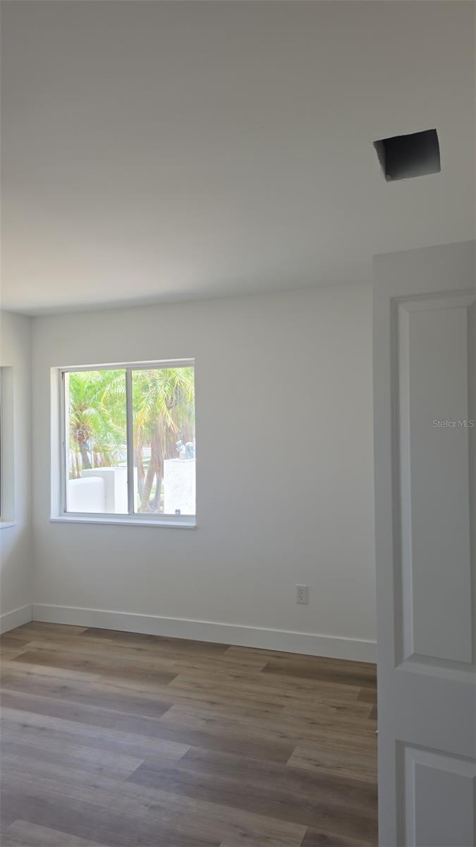 4151 BELLE VISTA DR — photo 8