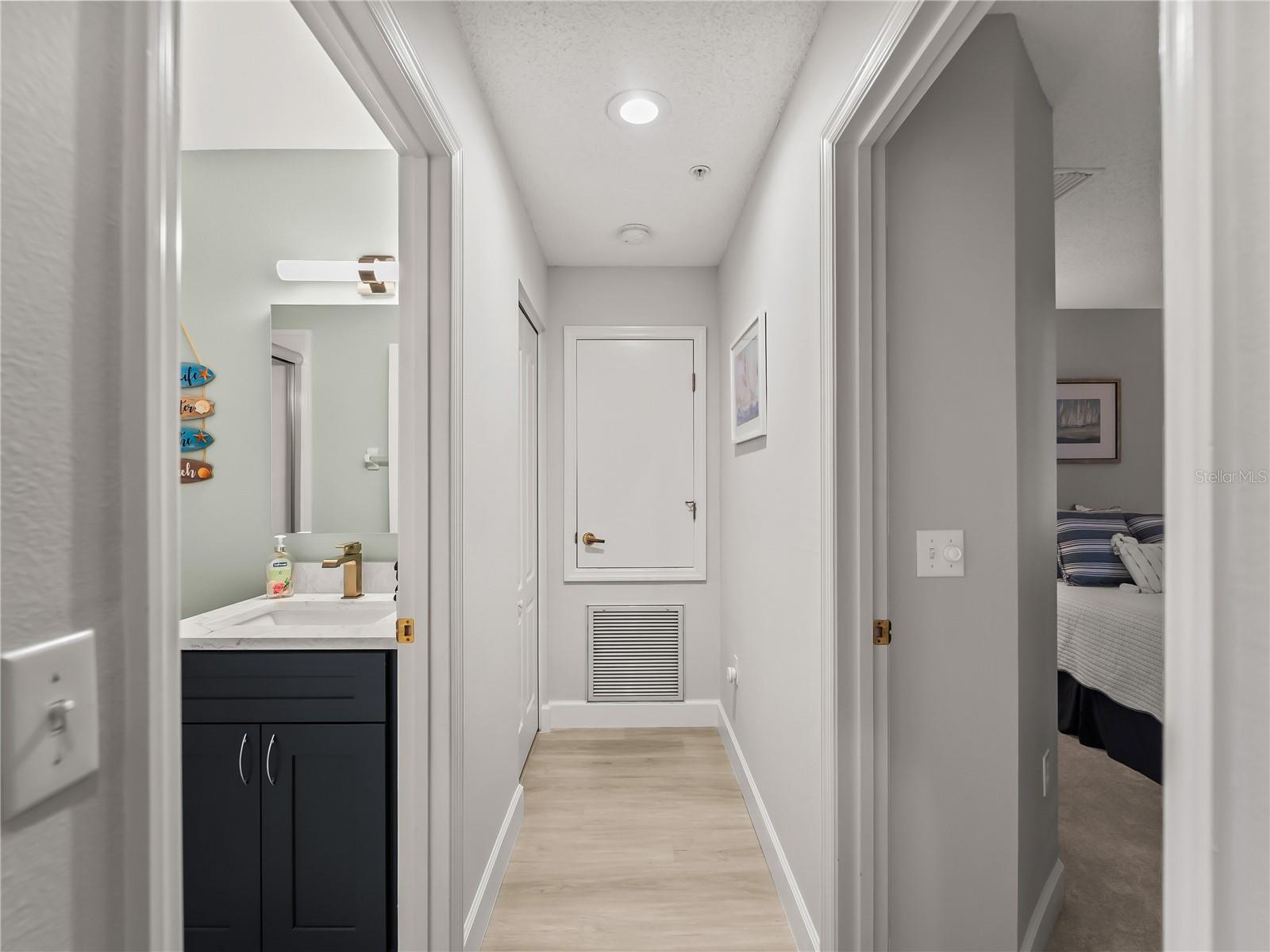 5301 MAHOGANY RUN AVE ##1024 — photo 10
