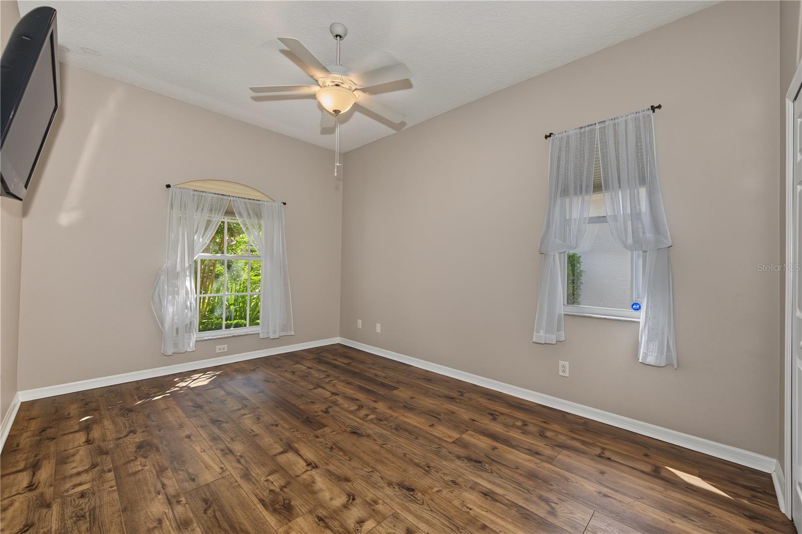 4008 SILK OAK LN — photo 36