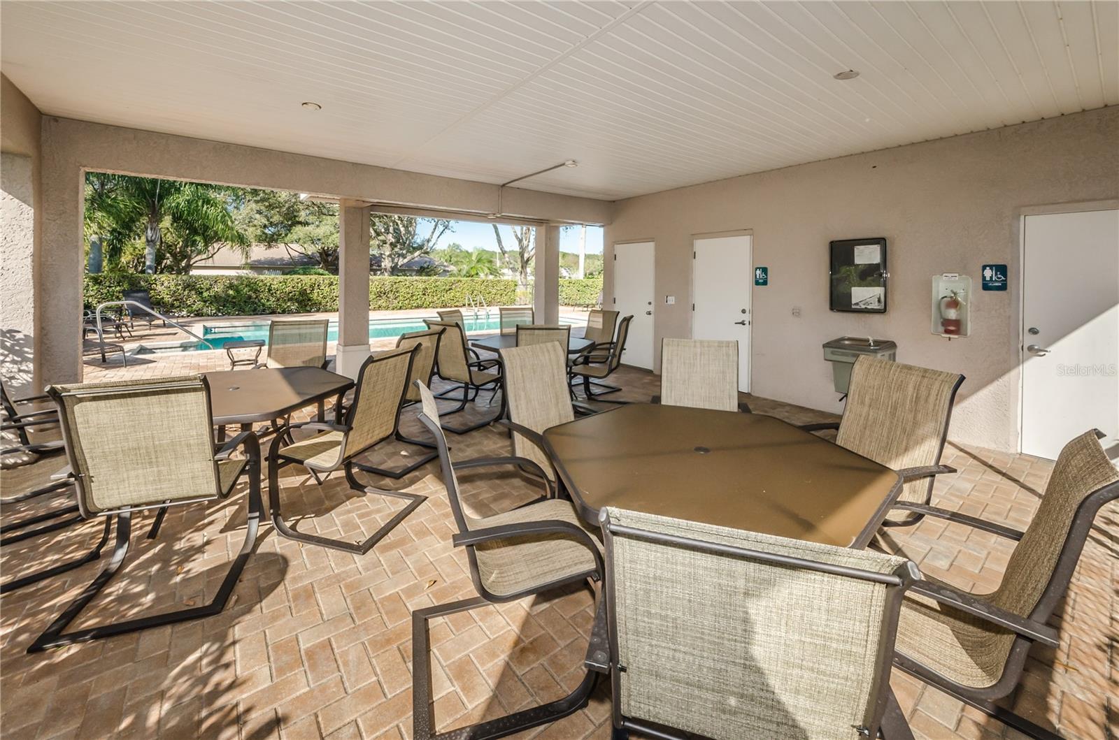 4008 SILK OAK LN — photo 54