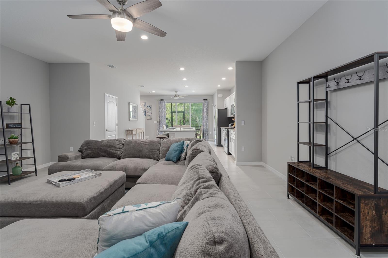 8419 CANYON CREEK TRL — photo 4
