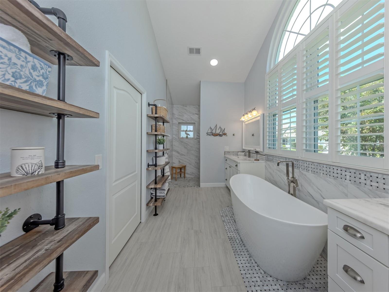 1435 COLONY PL — photo 16