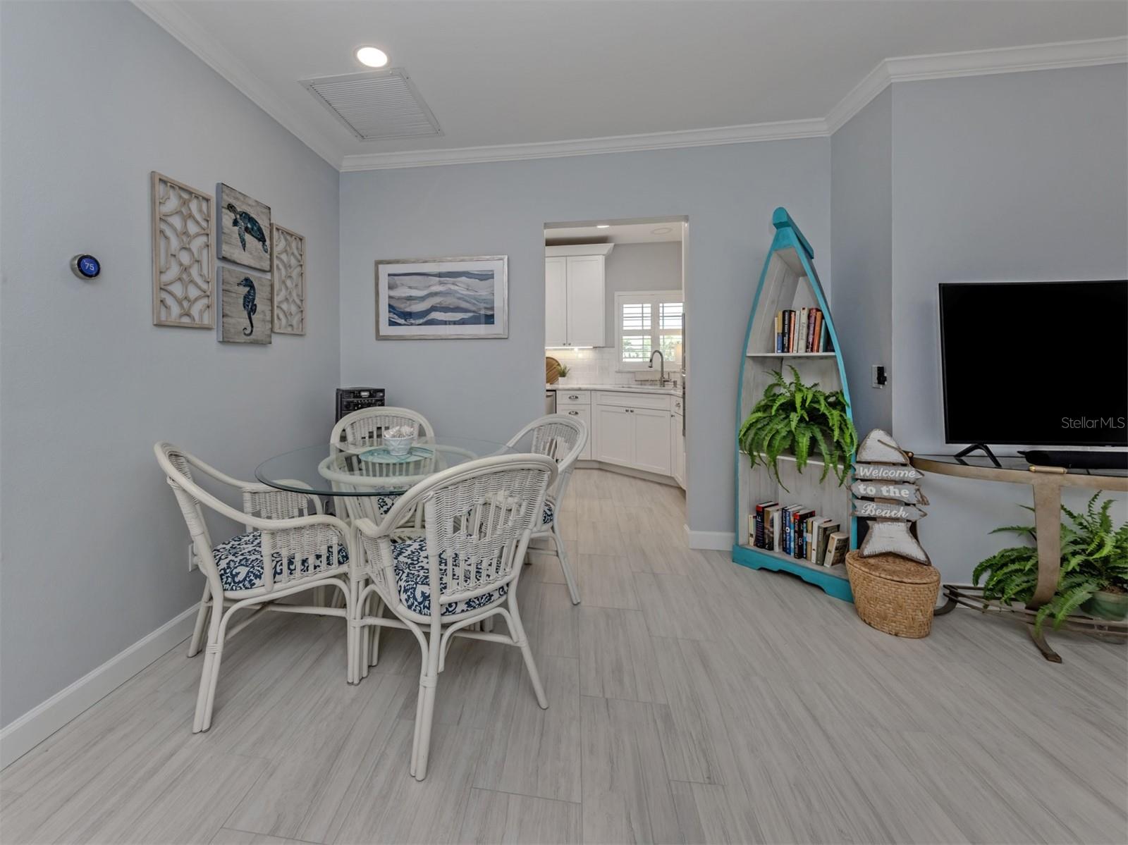 1435 COLONY PL — photo 8