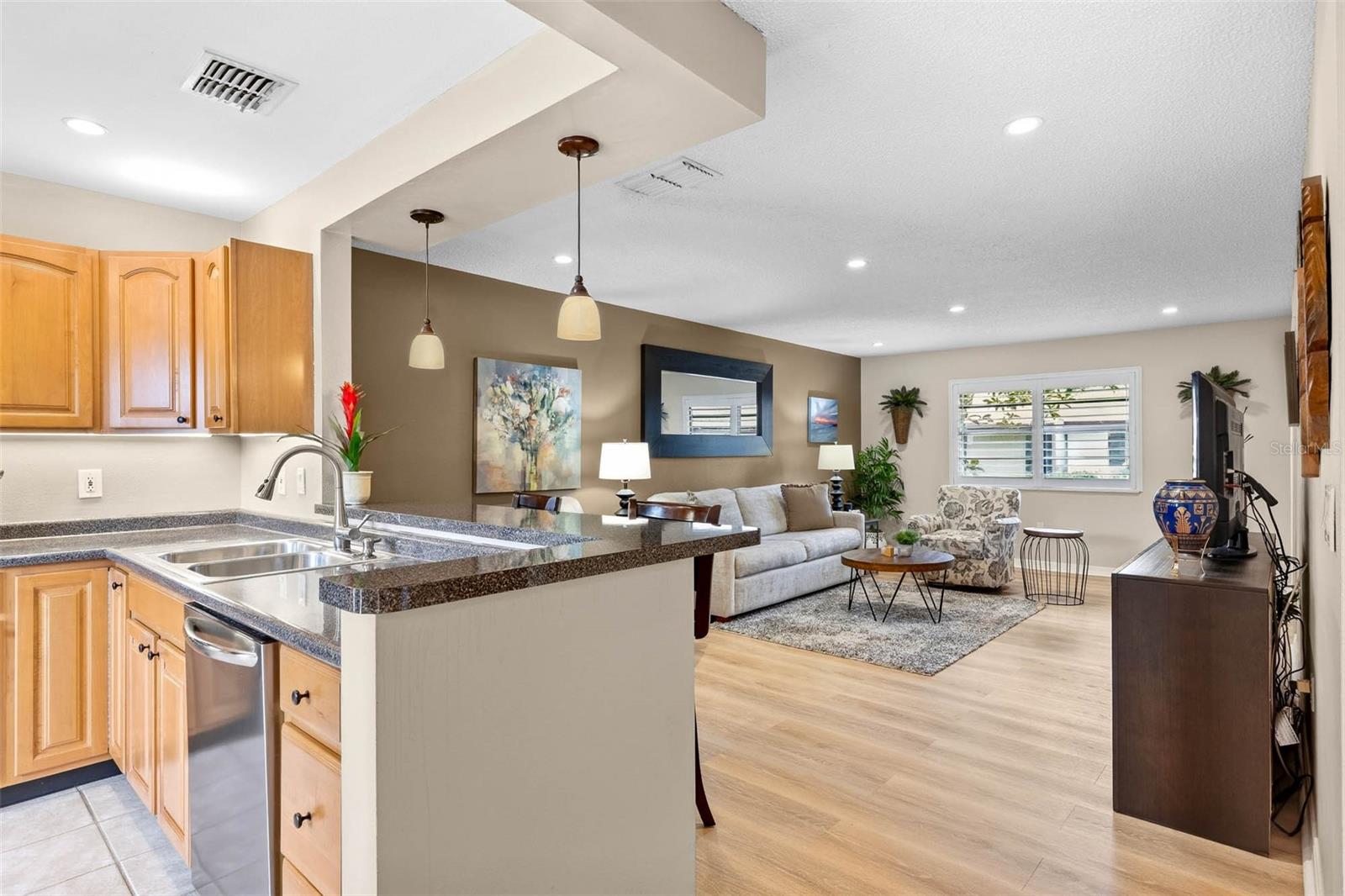2925 BOXWOOD CT — photo 37