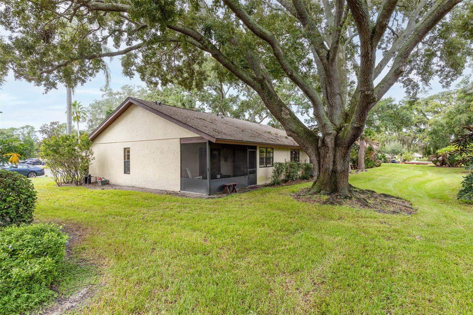2925 BOXWOOD CT — photo 28
