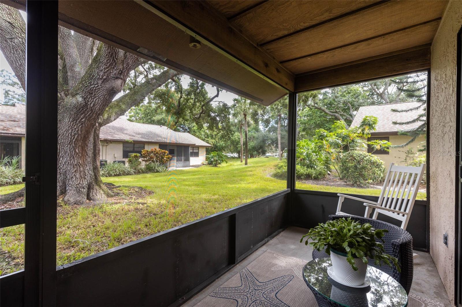 2925 BOXWOOD CT — photo 26
