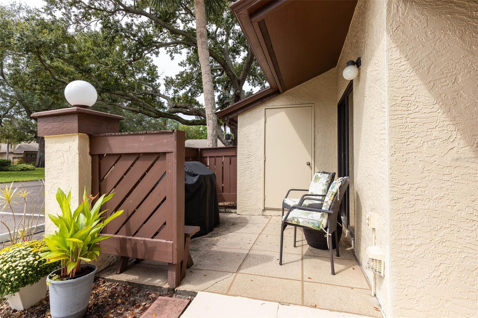2925 BOXWOOD CT — photo 4