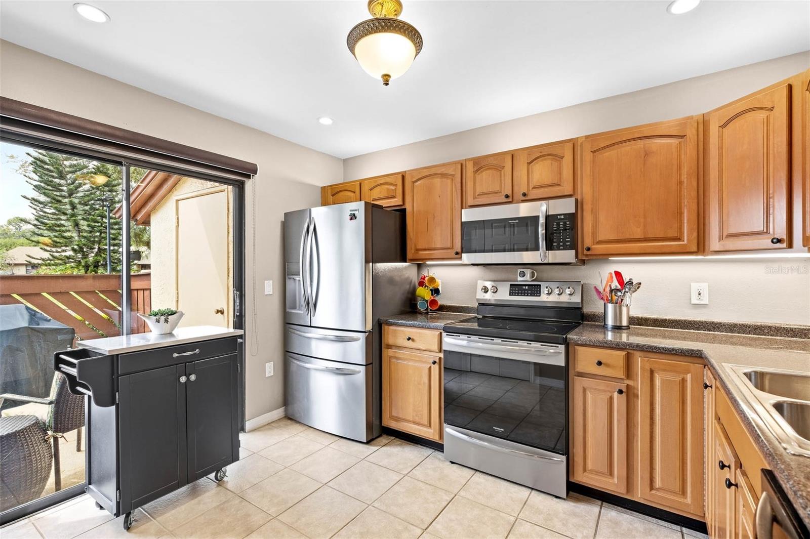 2925 BOXWOOD CT — photo 8