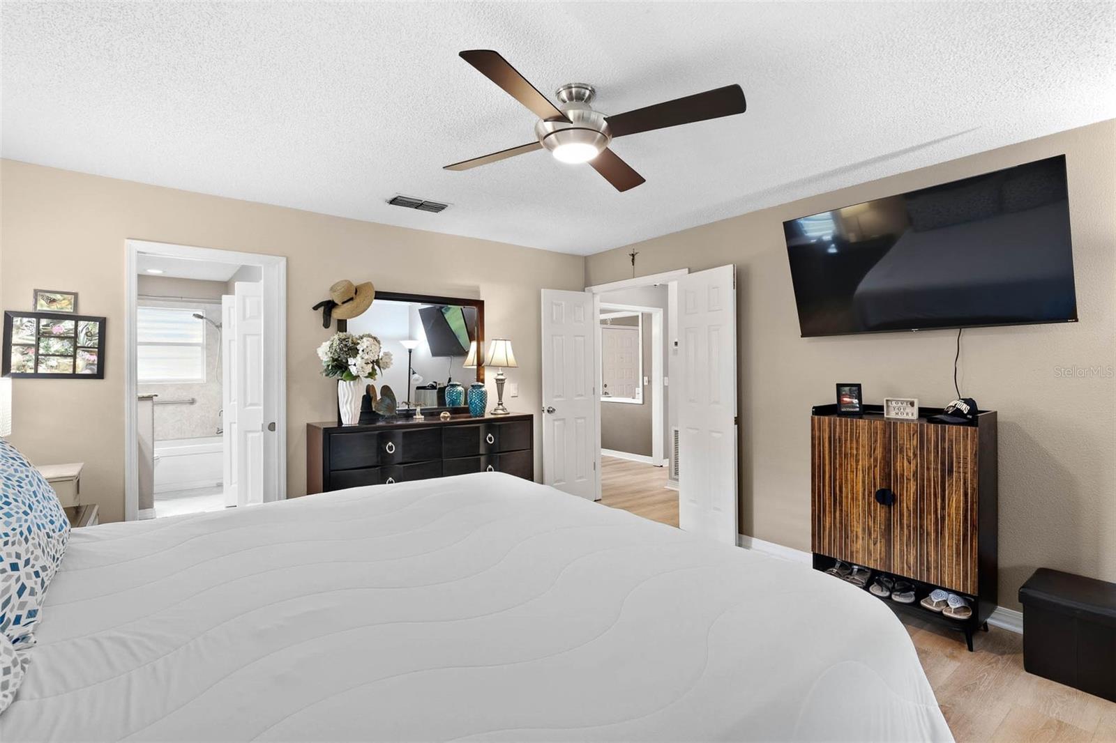 2925 BOXWOOD CT — photo 16