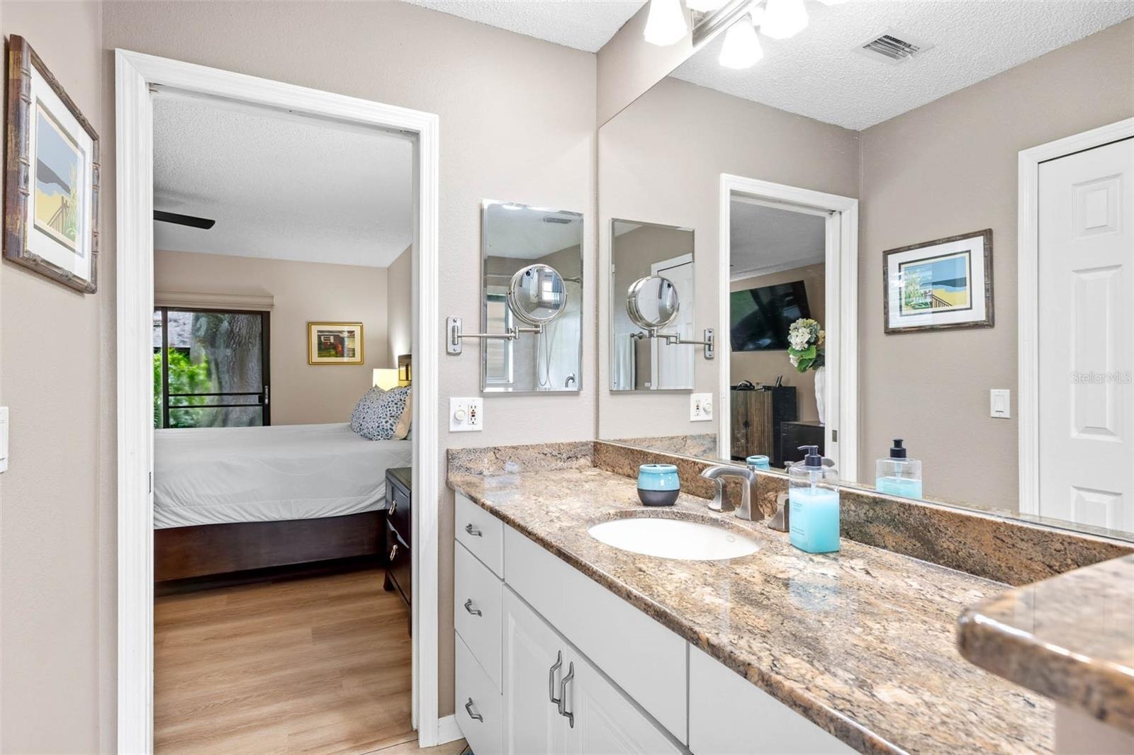 2925 BOXWOOD CT — photo 18
