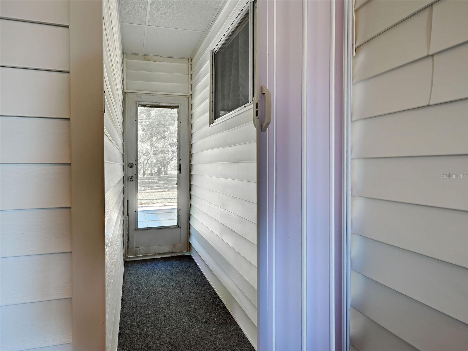 6786 HOEMI CT — photo 12
