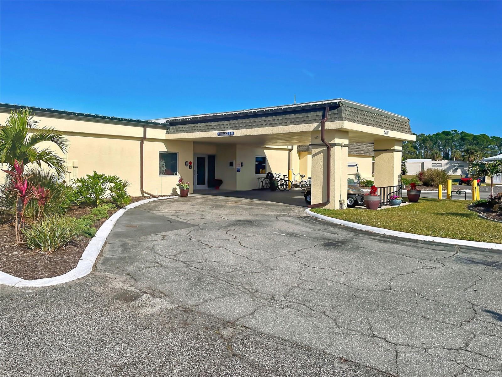 6786 HOEMI CT — photo 45