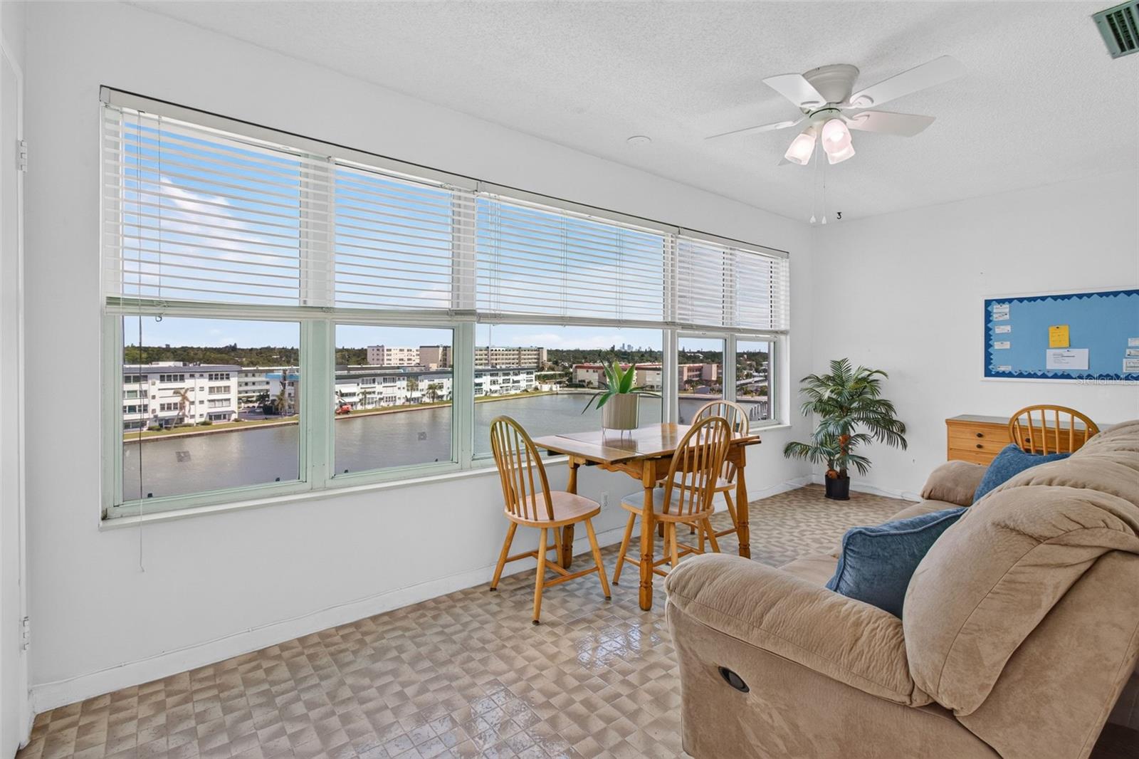 6025 SHORE BLVD S #608 — photo 9