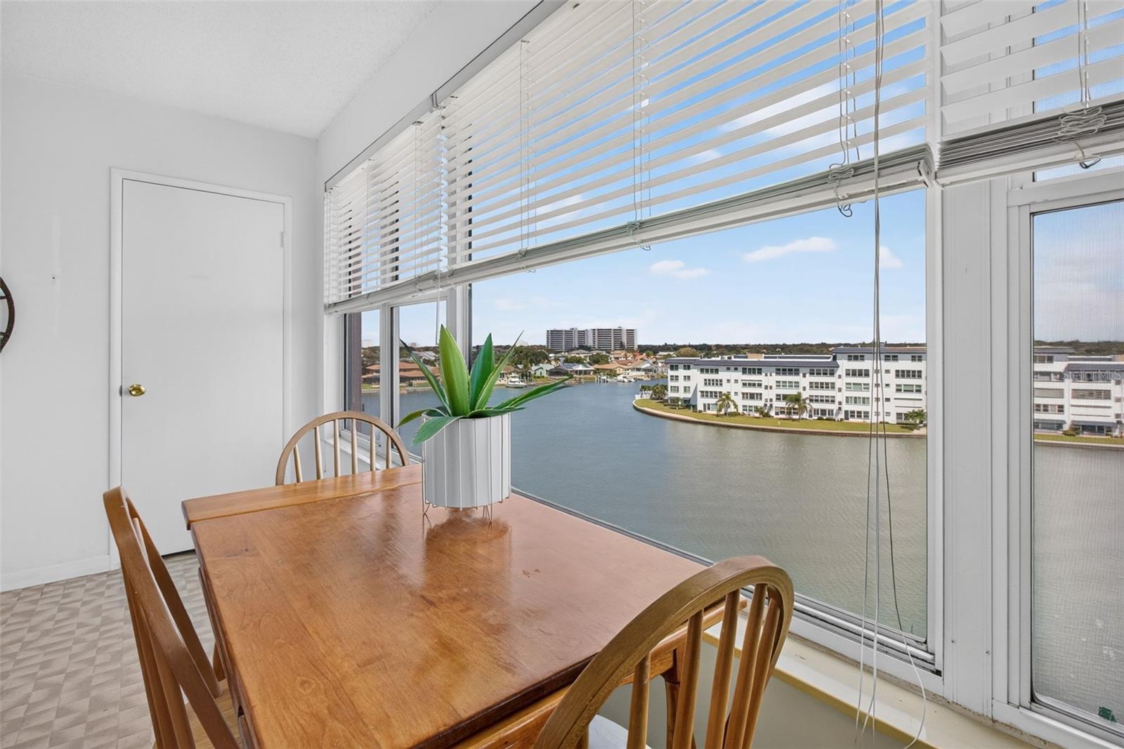 6025 SHORE BLVD S #608 — photo 10