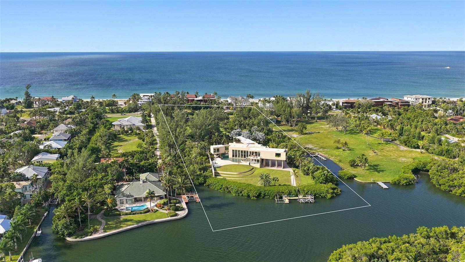 6610 GULF OF MEXICO DR — photo 4