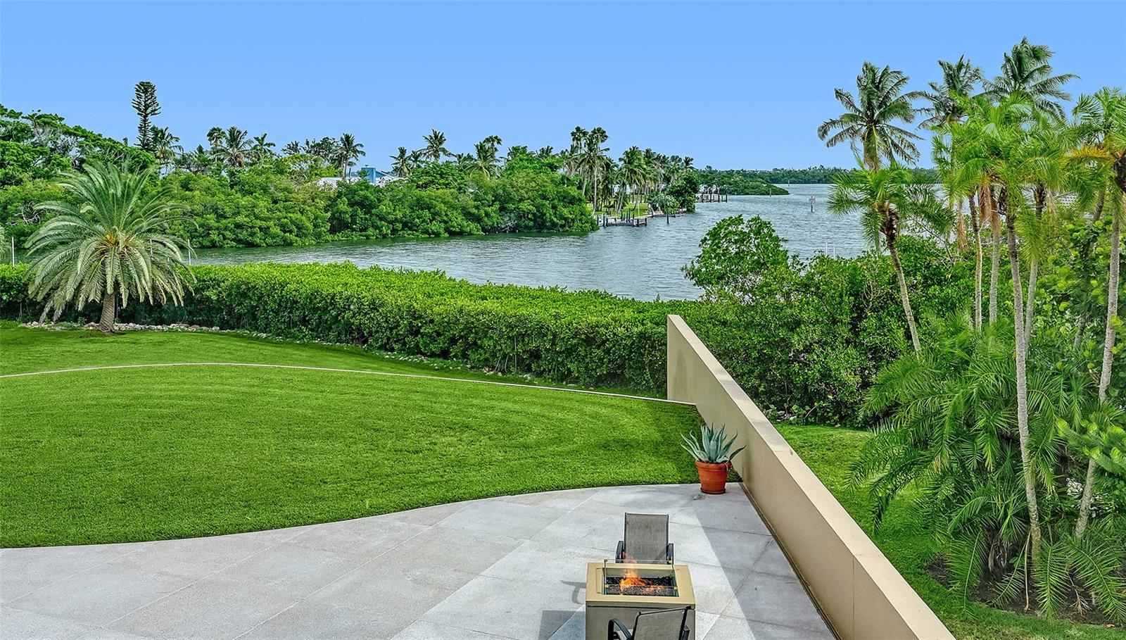 6610 GULF OF MEXICO DR — photo 88