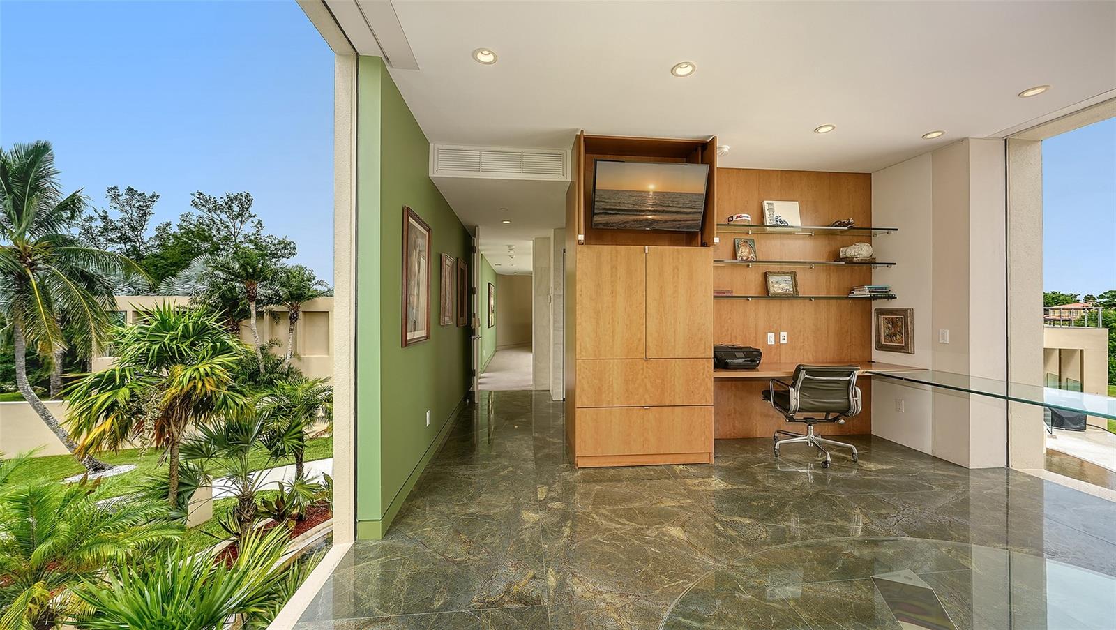 6610 GULF OF MEXICO DR — photo 90