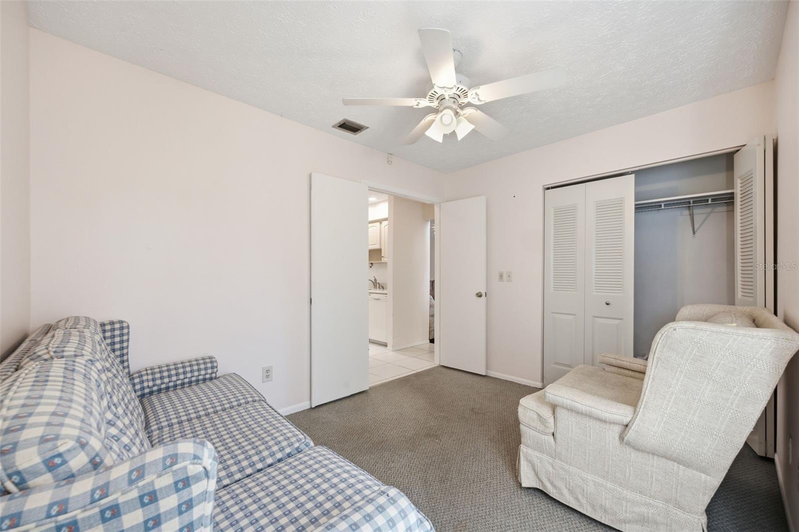 4609 DEERWALK AVE — photo 22