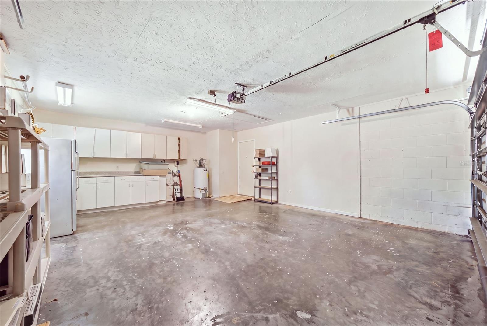 4609 DEERWALK AVE — photo 32