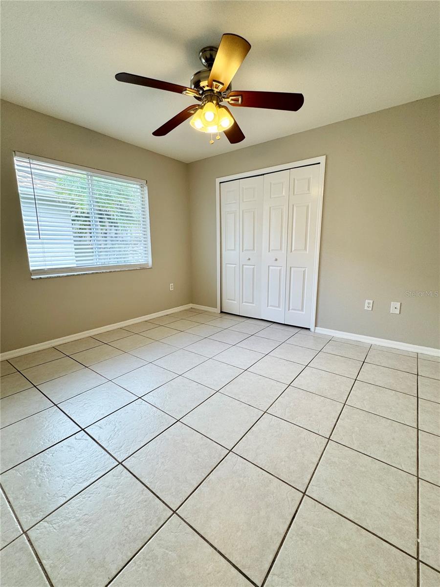 10431 ISLEWORTH AVE — photo 14