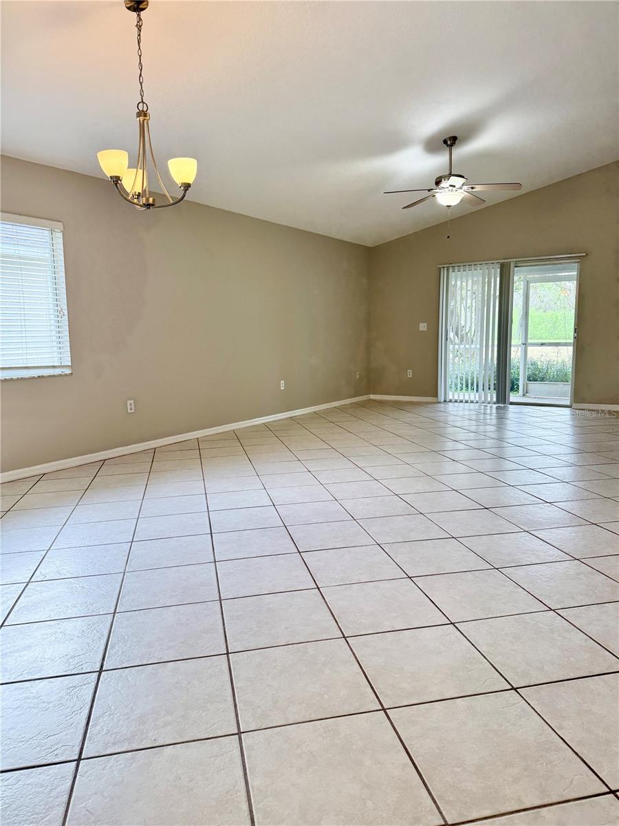 10431 ISLEWORTH AVE — photo 17