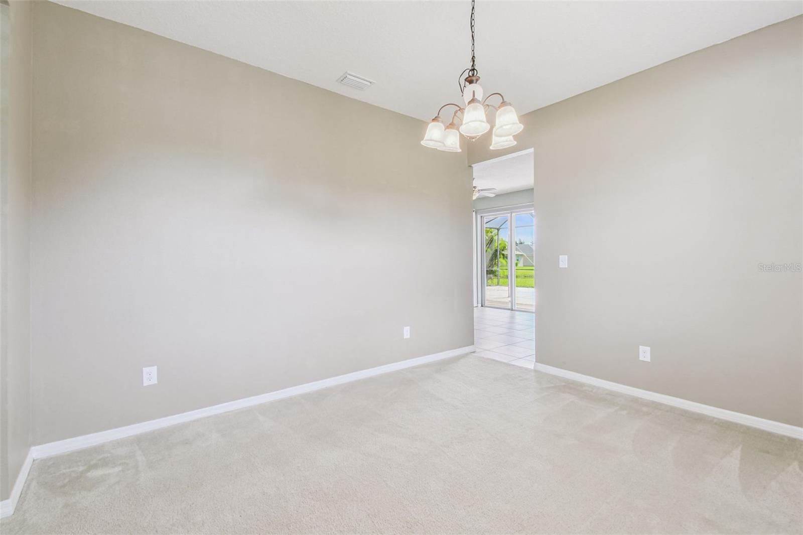 12320 FAIRLAWN DR — photo 16