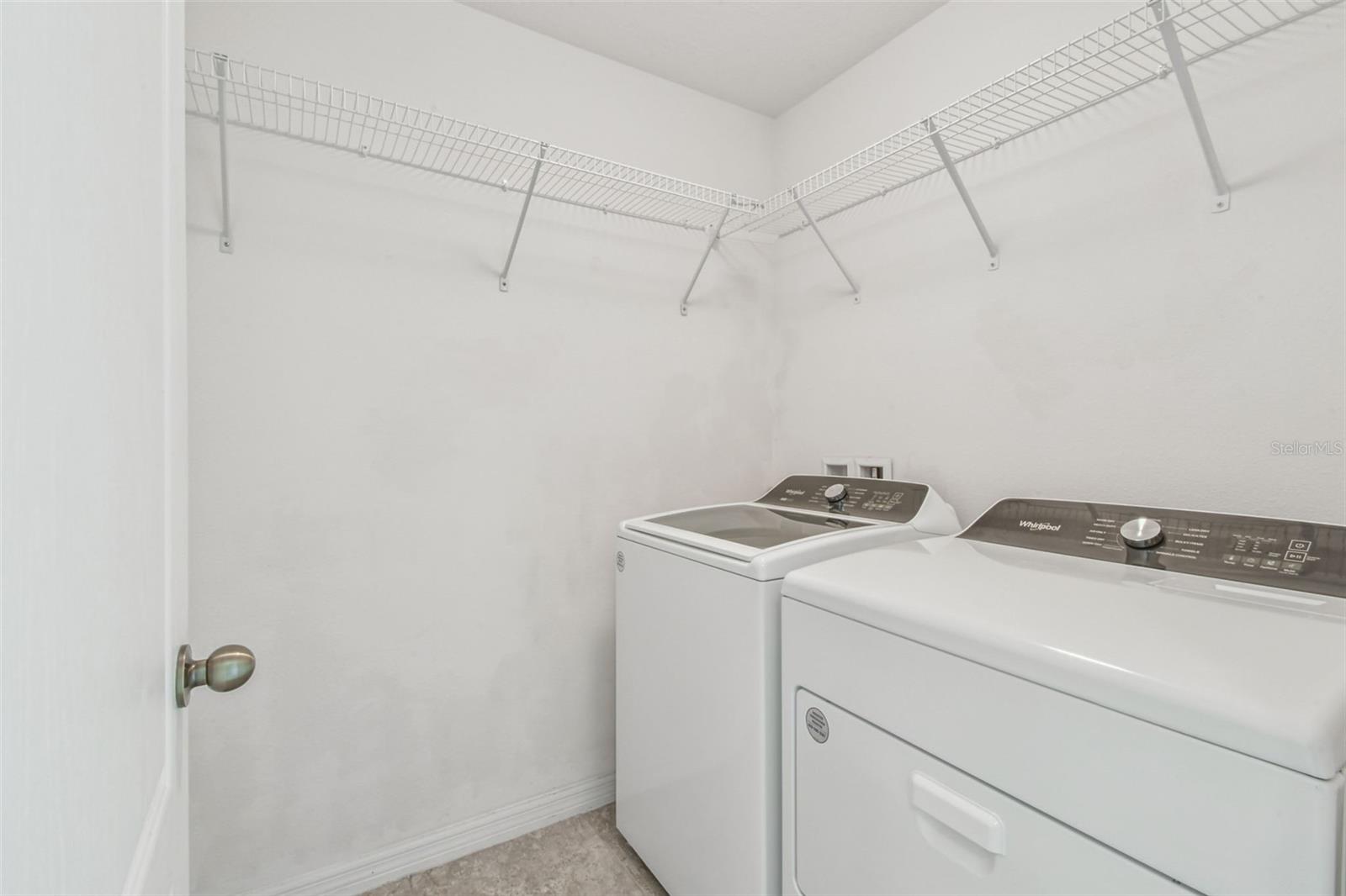 12320 FAIRLAWN DR — photo 56