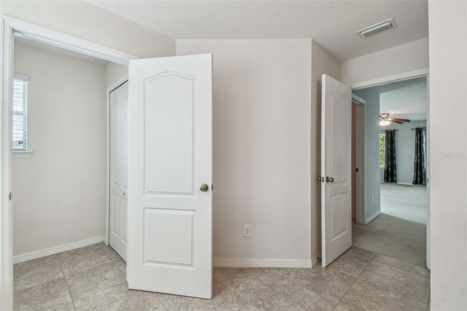 12320 FAIRLAWN DR — photo 45