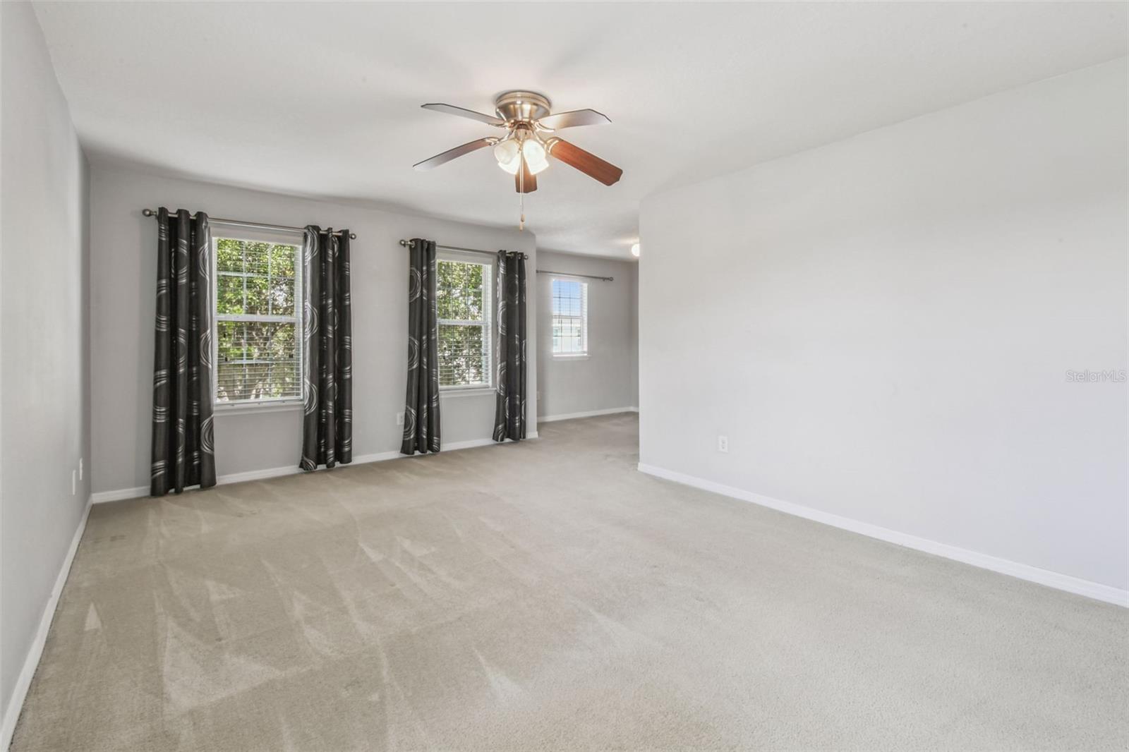12320 FAIRLAWN DR — photo 40