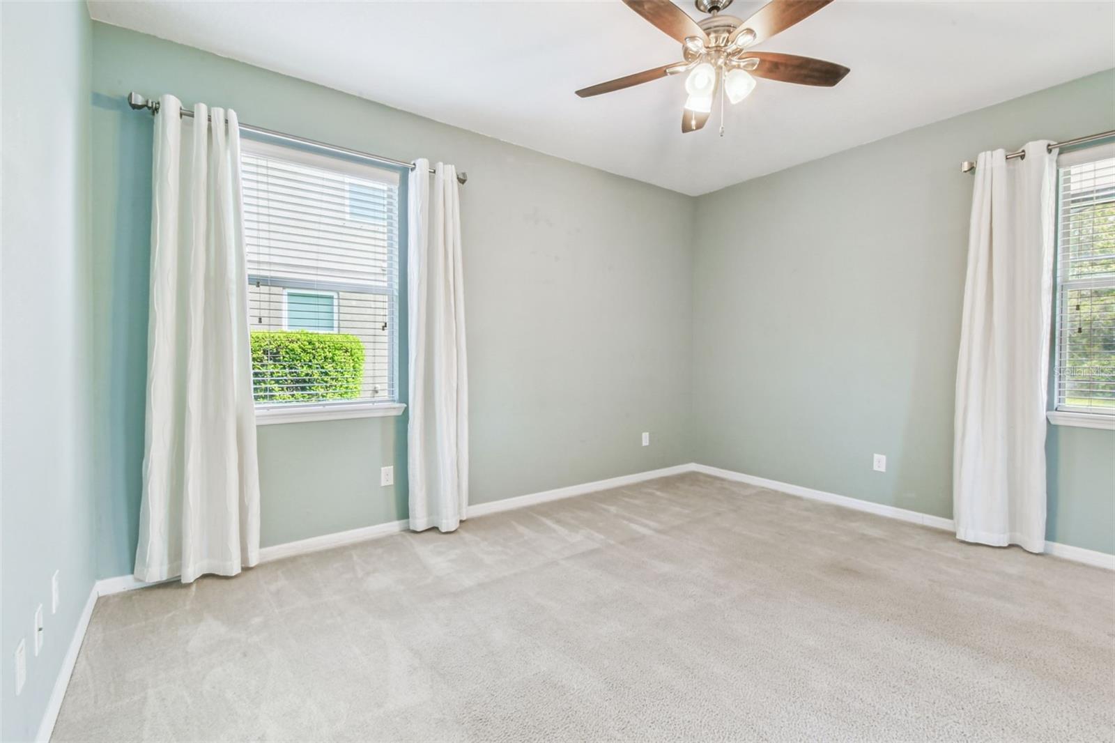 12320 FAIRLAWN DR — photo 29