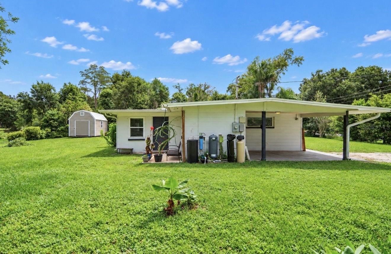 717 W DEER LAKE DR — photo 33