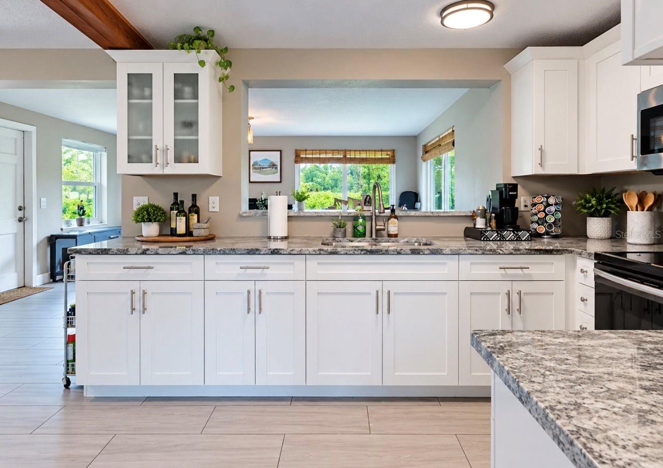 717 W DEER LAKE DR — photo 12
